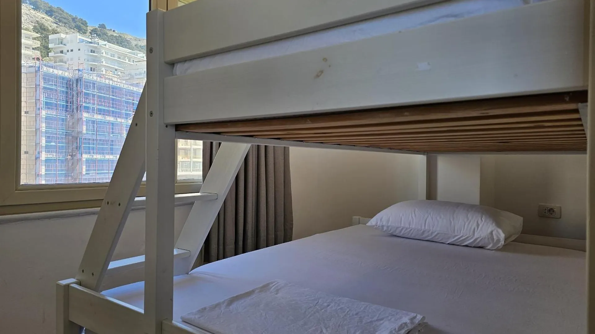 Albert Apartment Sarande Albania